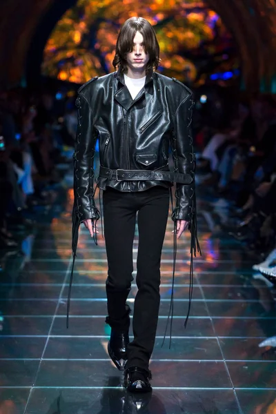 Look 36